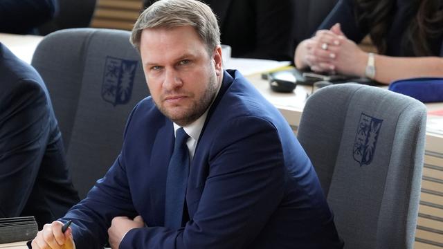 Ölplattform im Wattenmeer: FDP stellt Berichtsantrag zu Förderstopp auf Mittelplate