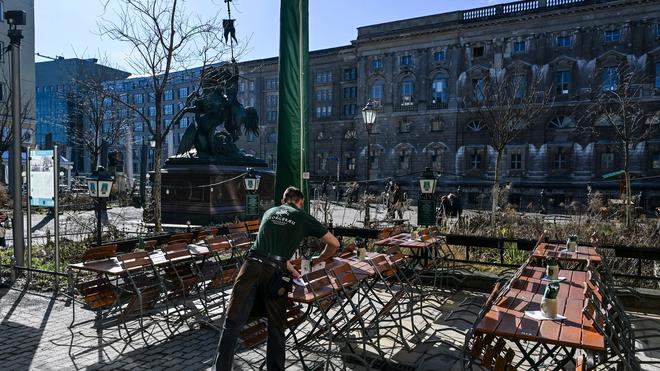 Wetter: Mit dem Wochenende sinken die Temperaturen wieder etwas. Am Samstag erwartet der DWD bis zu 16 Grad und am Sonntag bis zu 13 Grad. (Foto aktuell vom 26.02.)