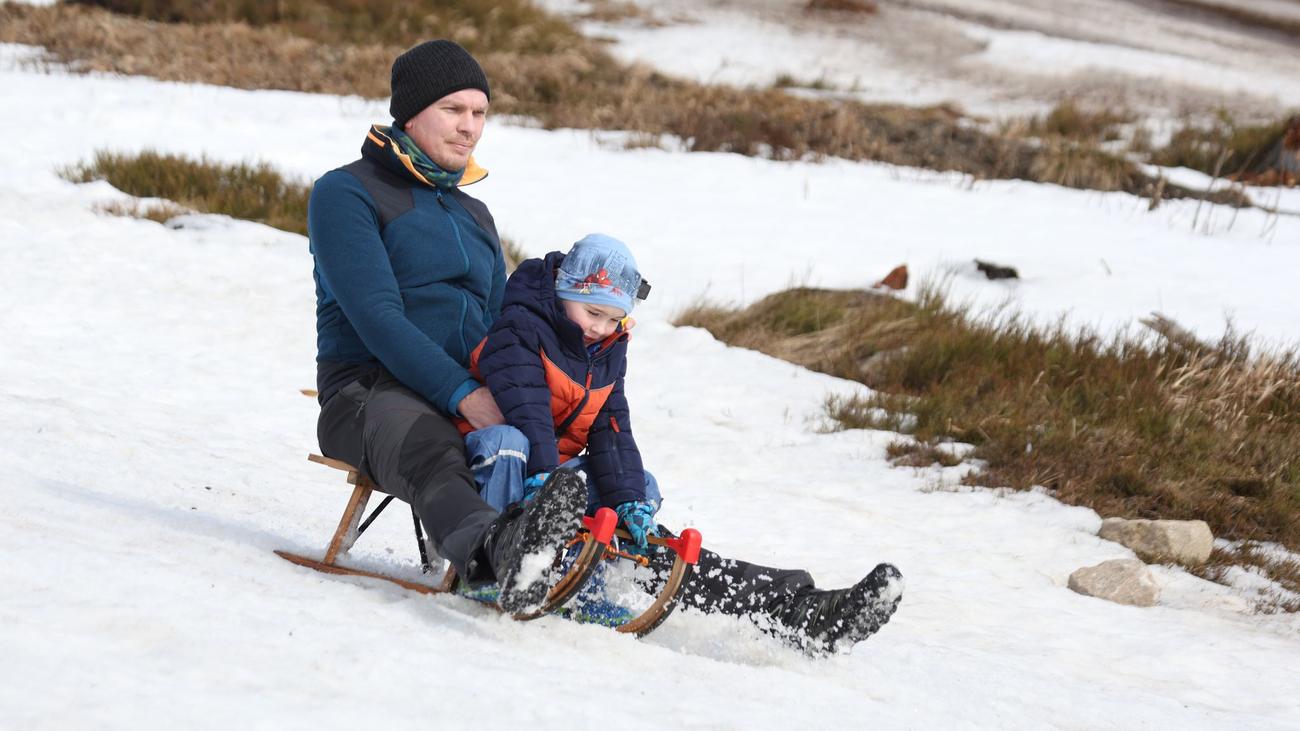 Wetter: Schnee im Harz schmilzt – Skilifte und Pisten geschlossen