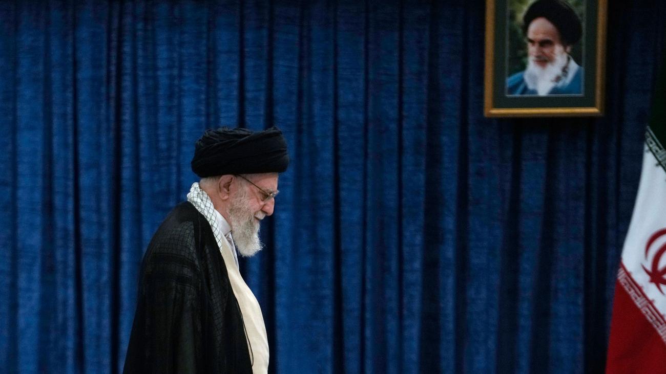 Staatsoberhaupt: Trump: Irans oberster Führer Chamenei ist tot
