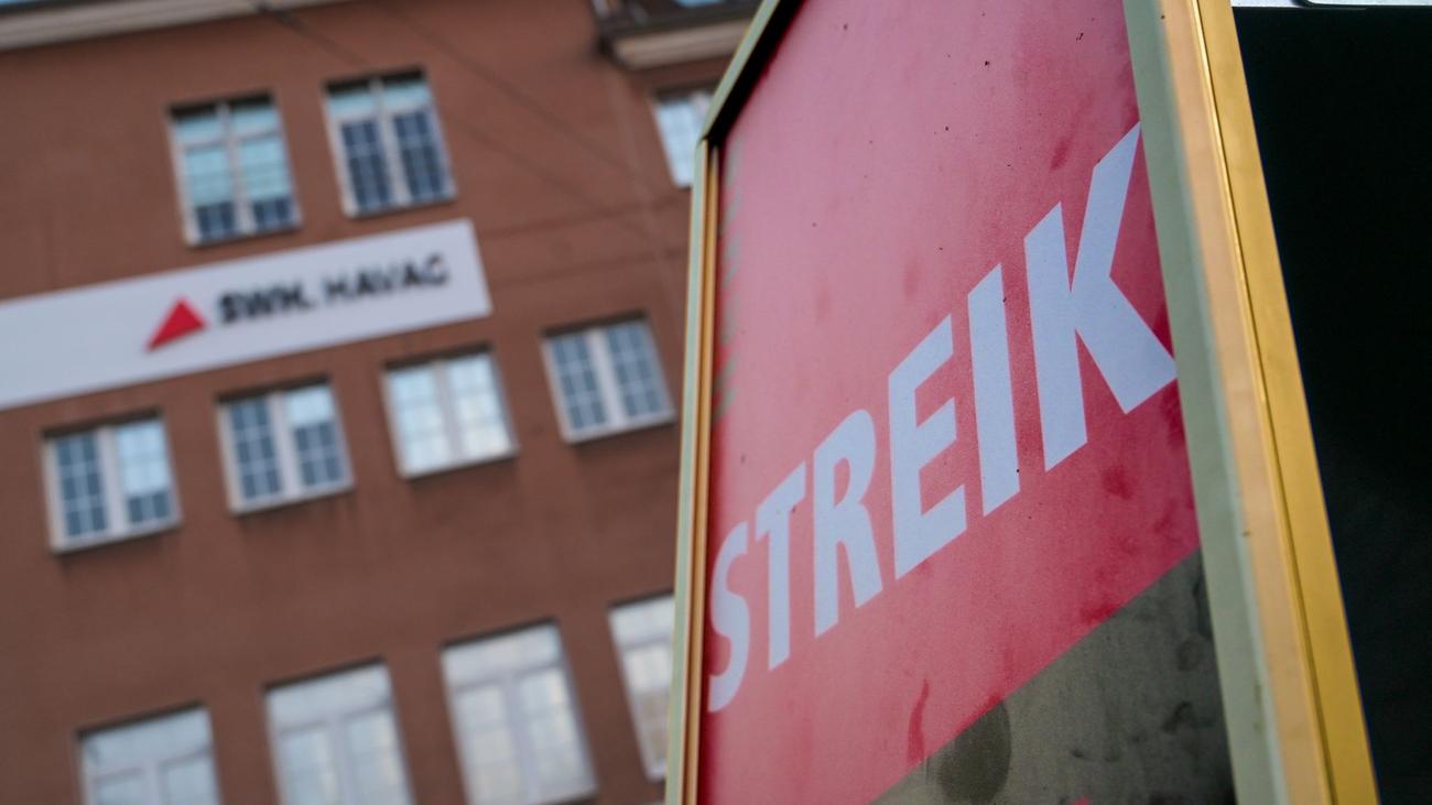 Warnstreiks: Warnstreiks im öffentlichen Personennahverkehr fortgesetzt