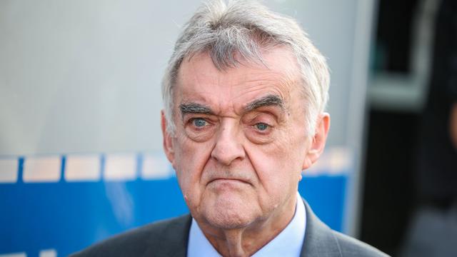 Militärschläge gegen Iran: Reul: Keine Hinweise auf konkrete Gefährdung in NRW