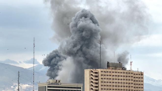 Konflikte: Libanons Ministerpräsident Nauaf Salam hat die militärischen Aktivitäten der Hisbollah-Miliz für illegal erklärt. (Archivbild)