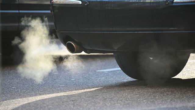 Umwelthilfe klagt: Verbrenner-Aus 2030? BGH prüft Klimaklagen gegen Autobauer