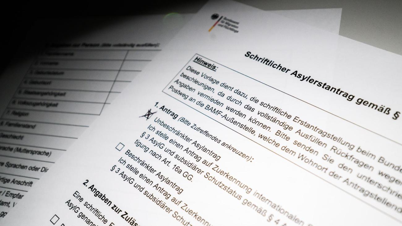 Migration: EU-Agentur: Erneut deutlicher Rückgang von Asylanträgen