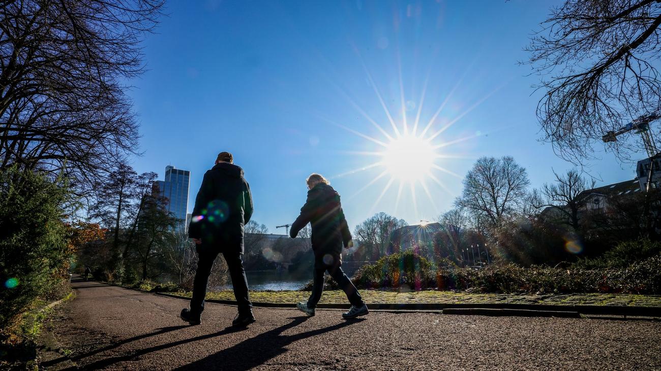 DWD-Prognose: Frühlingshaftes Wetter in Nordrhein-Westfalen hält an