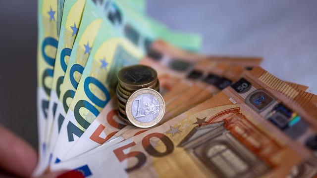 Frauen auf dem Arbeitsmarkt: Mehr Frauen in festen Jobs – Gleichstellung ist dennoch fern