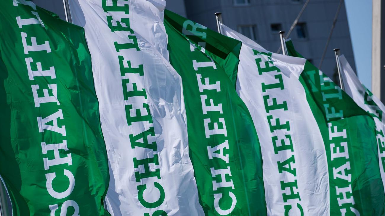 Zulieferindustrie: Schaeffler blickt mit Vorsicht in die Zukunft