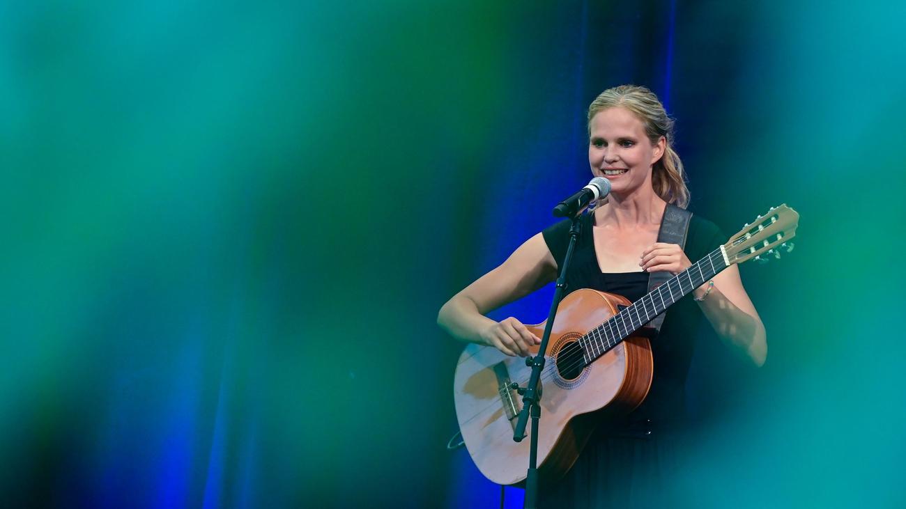 Rudolstadt Festival: Weltmusikpreis Ruth geht an Künstlerin Dota Kehr