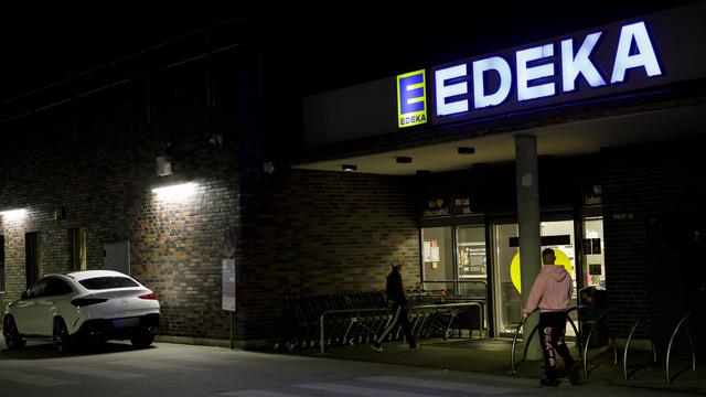 Lebensmittelsicherheit: Schimmelgefahr: Edeka ruft Trink-Kokosnüsse zurück