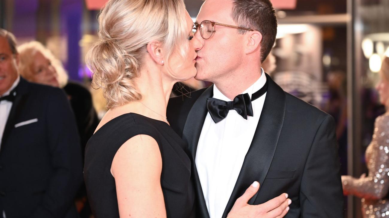 Hagel-Video: Video-Wirbel um Hagel - Ehefrau geht in die Offensive