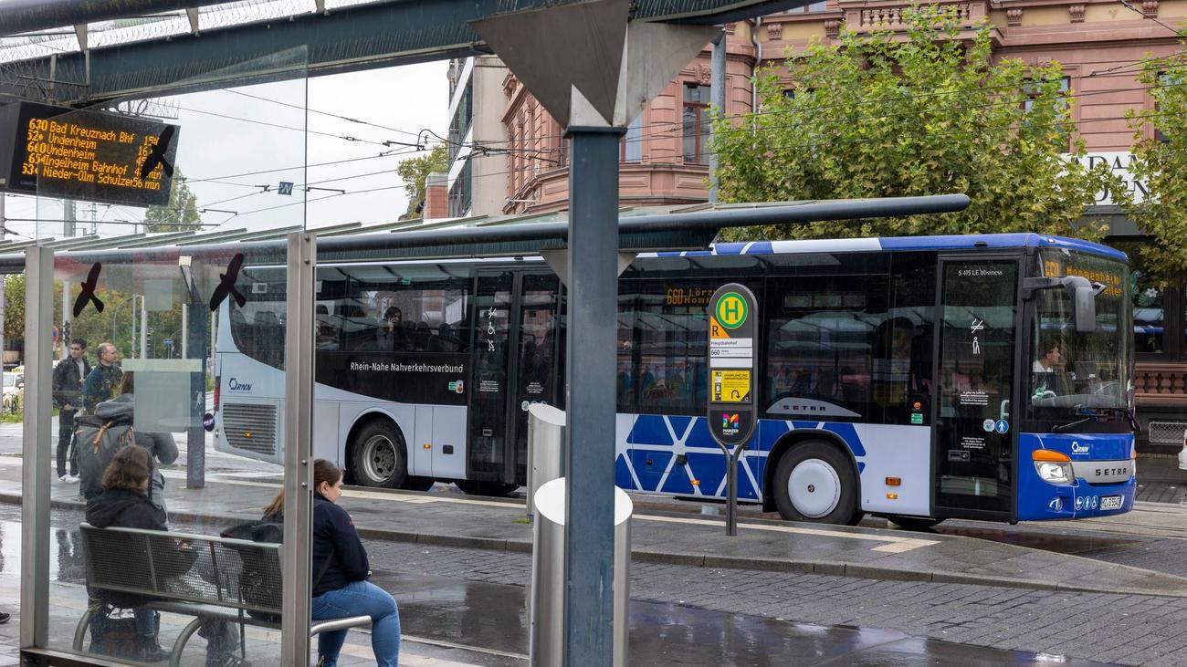 Vor der Landtagswahl: Wo steht Rheinland-Pfalz in der Verkehrspolitik?