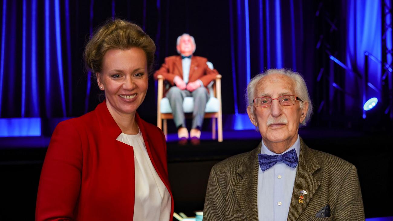 Projekt auf Zeche Zollverein: Holocaust-Überlebender warnt Schüler vor Rechtsradikalen