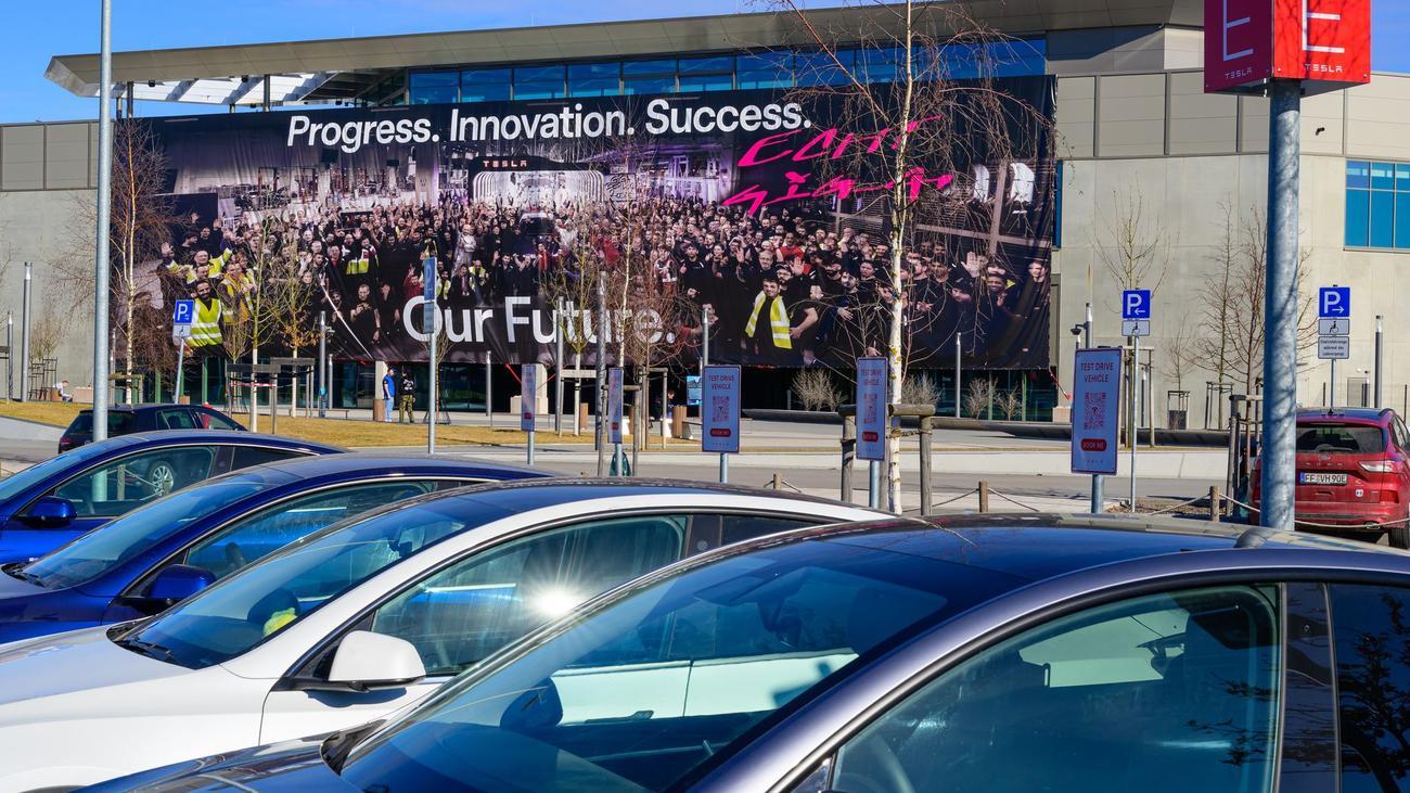 Tesla und IG Metall: IG Metall wirft Tesla Einflussnahme auf Betriebsratswahl vor