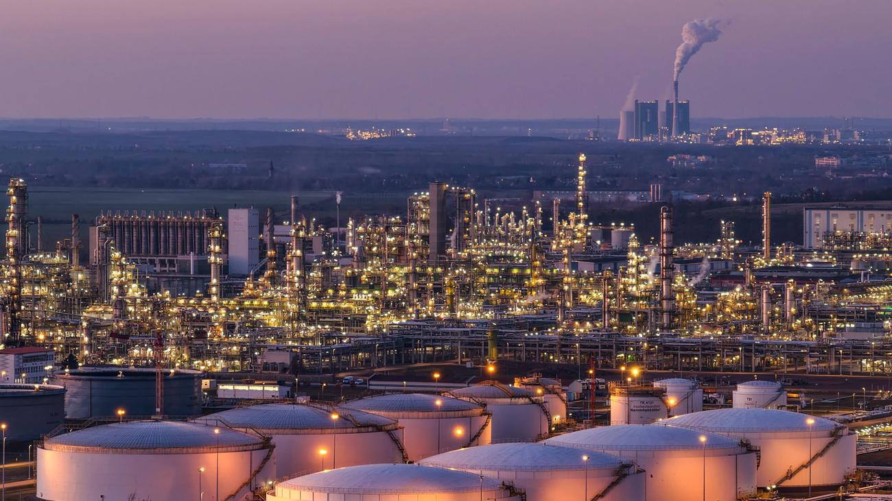 Industrie: Merseburg berät über Erweiterung am Chemiestandort Leuna