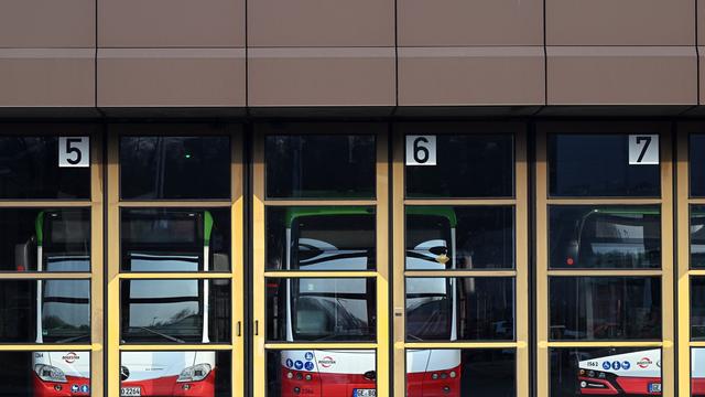 Tarifkonflikt mit Folgen: Nahverkehr-Warnstreiks in mehreren Ruhrgebietsstädten