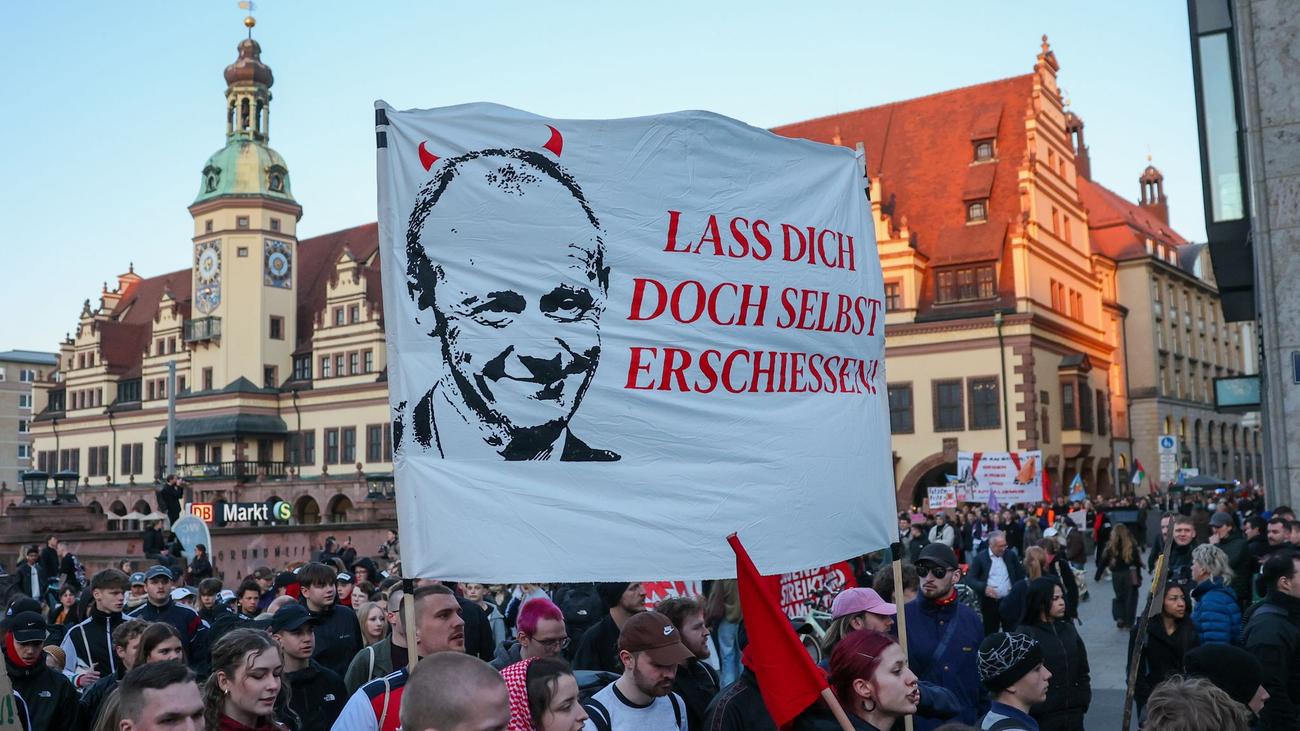 Demonstrationen: Schüler protestieren in Sachsen gegen mögliche Wehrpflicht