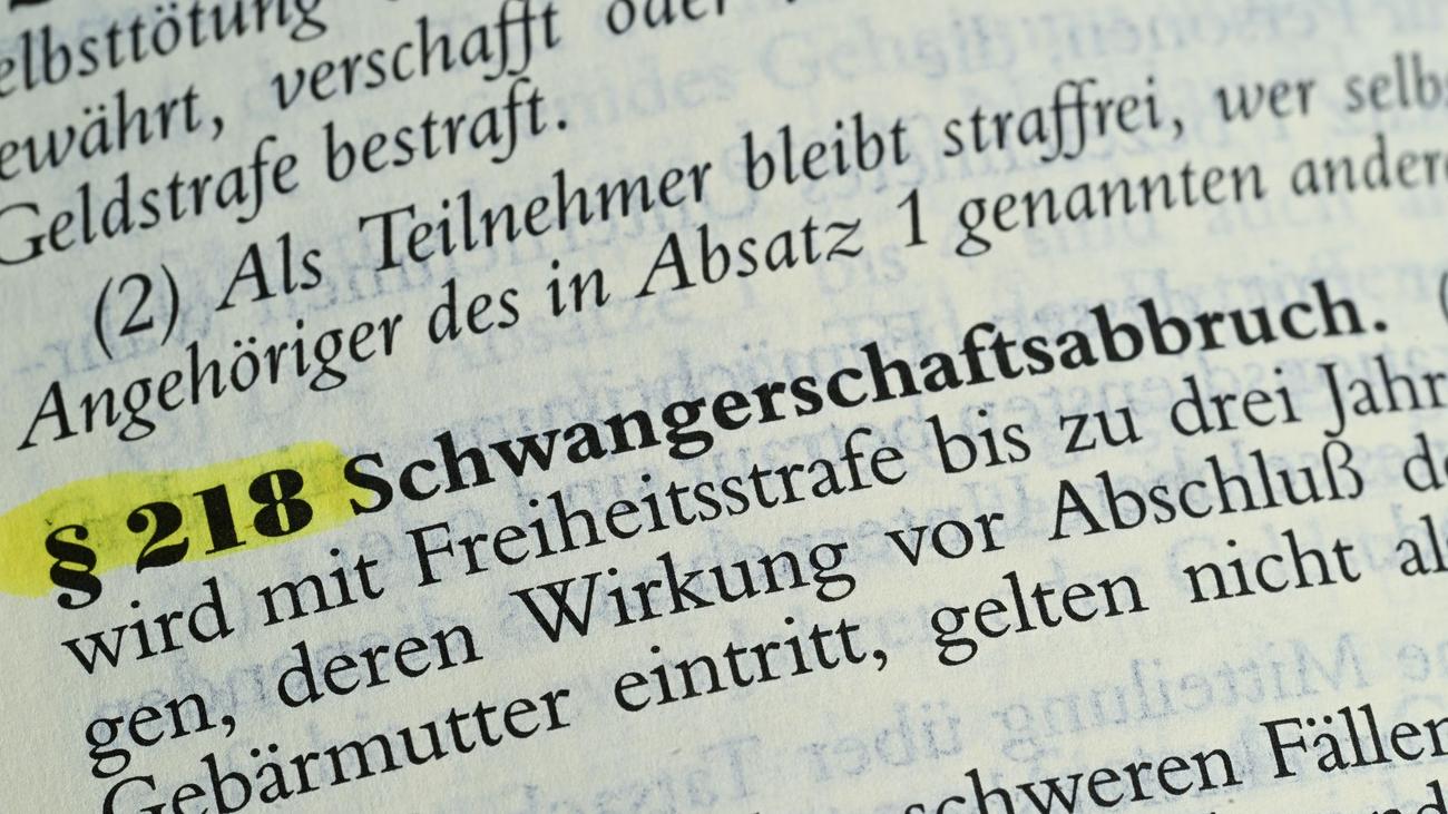Frauenrechte: Grüne-Spitzenpolitikerinnen kämpfen für mehr Frauenrechte