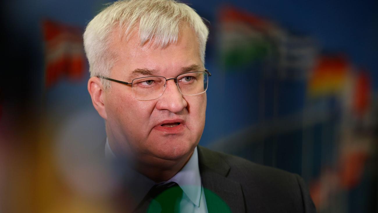 Ungarns Streit mit der Ukraine: Kiew wirft Budapest Geiselnahme und Diebstahl vor