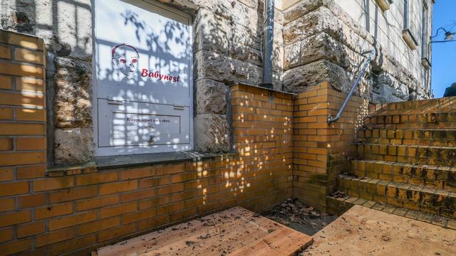 Toter Säugling: Toter Säugling in Babyklappe in Leipzig entdeckt