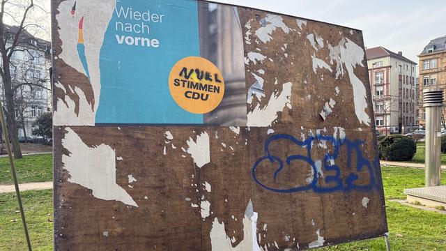 Vor Kommunalwahl: Unbekannte zerstören zahlreiche Wahlplakate der CDU