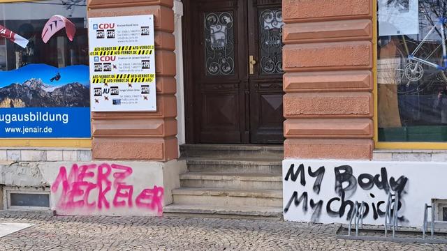 Kriminalität: Schmiererei an Jenaer CDU-Parteibüro gegen Kanzler Merz