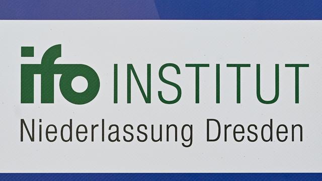 Wirtschaftspolitik: Ostdeutsche Unternehmen sehen Politik des Bundes kritischer