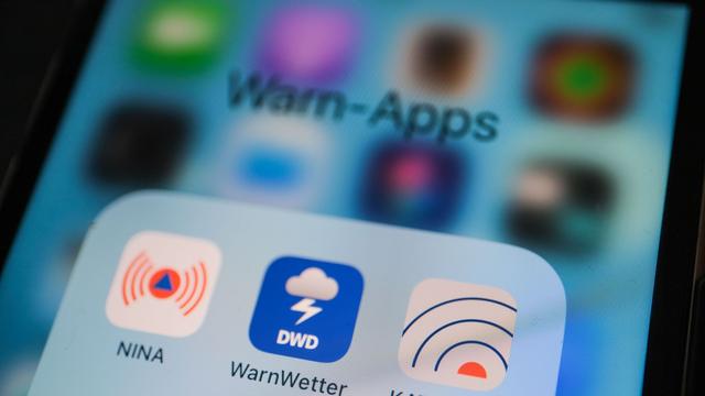 Notfälle: Dunkle Rauchwolke über Porta Westfalica – Brand in Werkstatt