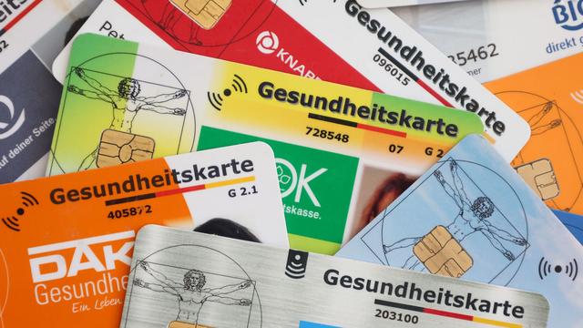 Gesundheitskosten: Krankenkassen 2025 im Plus - Ausgaben steigen