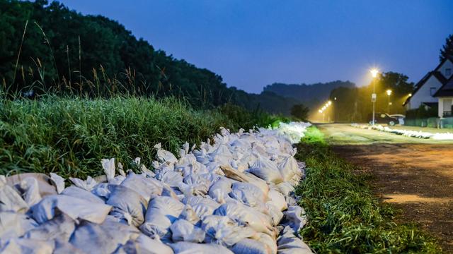 Schutz der Bevölkerung: NRW modernisiert Katastrophen- und Brandschutz