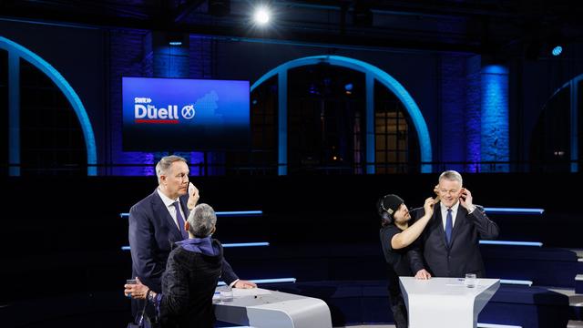 Wahlkampf: Sonderurlaub für Beamtin bringt Schärfe ins Duell