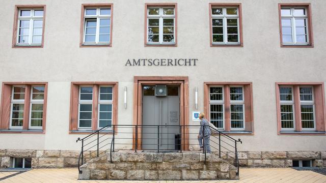 Gerichtsverhandlung: Bewährungsstrafen für Angeklagte nach Schüssen auf Menschen