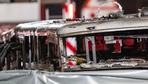 Место происшествия после пожара в швейцарском автобусе