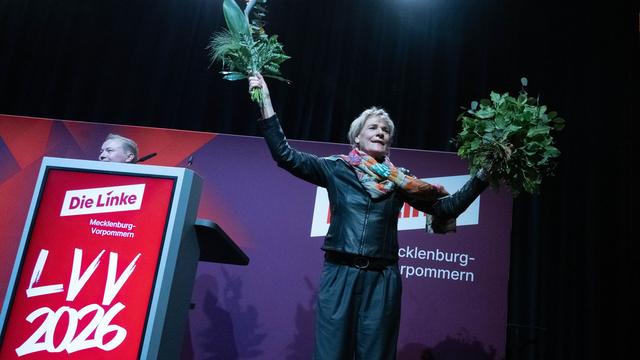 Parteitag: Linke zieht mit Oldenburg an der Spitze in den Wahlkampf