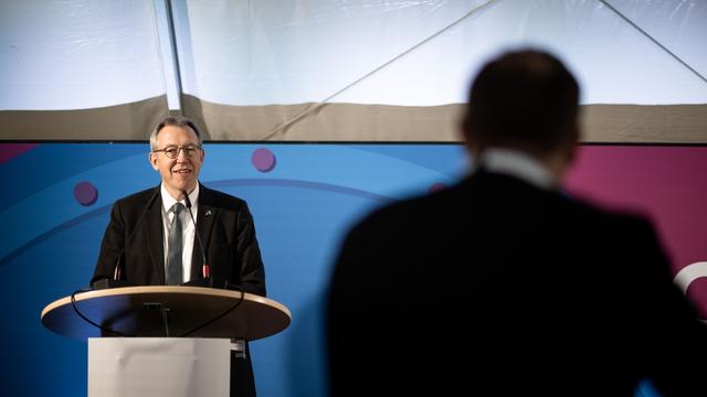 Energiewende: Amprion: Grünstrom-Erzeuger sollen bei Netzausbau mitzahlen