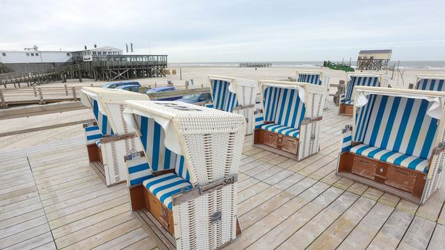 Tourismus: Erste Strandkörbe stehen – Start in die Frühlingssaison