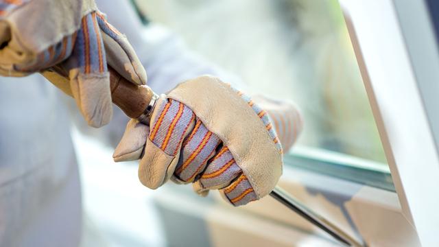 Landtagsplenum: Hessen startet Kampagne gegen Einbrüche und Linksextremismus