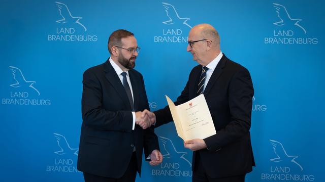 Neue Regierung: Brandenburgs Bildungsminister: Mein Ex-Lehrer ist sehr stolz