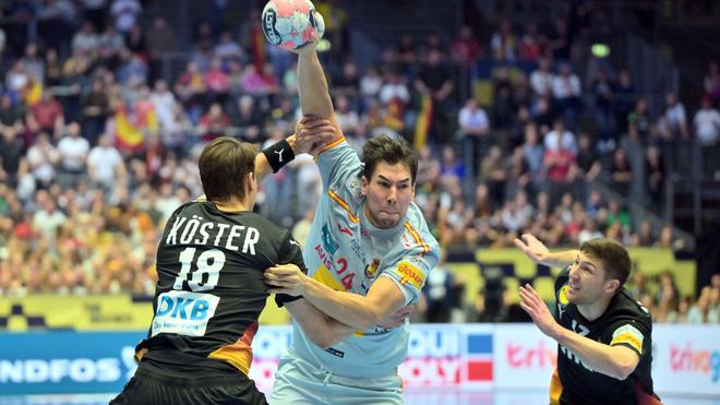  Daniel Dujshebaev (M) spielt ab Sommer bei der MT Melsungen (Archivbild).