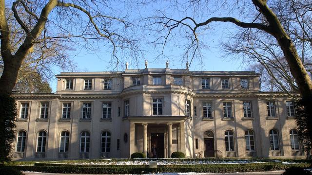 Störungen und Bedrohungen: RIAS: Über 200 antisemitische Vorfälle in NS-Gedenkstätten