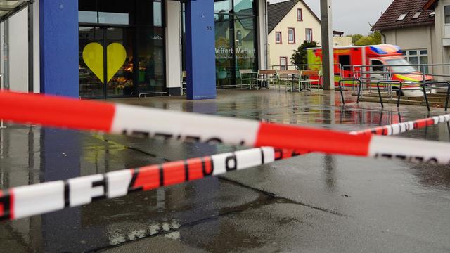Prozessauftakt: Messerangriff auf Schüler in Supermarkt: Mordprozess startet