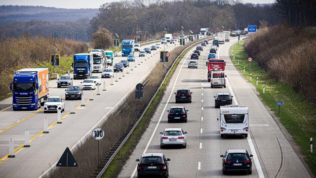 Ferienverkehr: Volle Straßen zum Ferienstart erwartet
