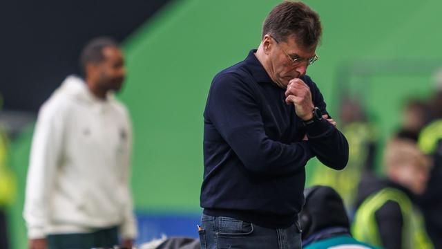 Fußball-Bundesliga: Fan-Ärger und Frust: Wolfsburg-Abstieg rückt näher