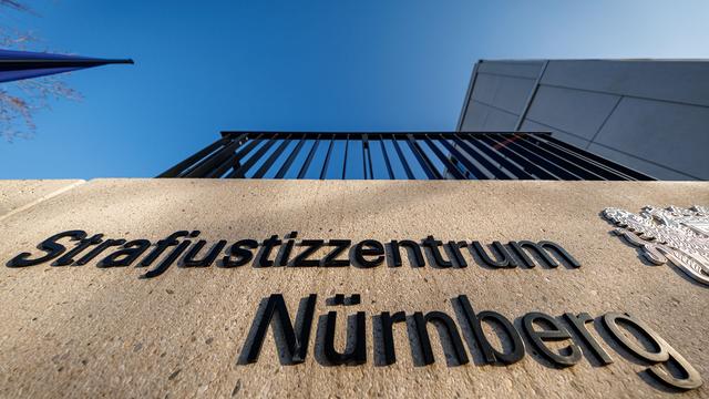 Prozesse: Auto als Mordwaffe? - Prozess um Attacke an Autohof beginnt