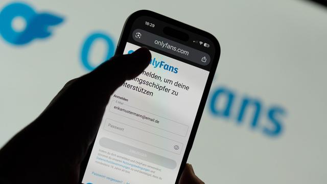 Nach Krebserkrankung: Erotik-Milliardär hinter Online-Plattform OnlyFans gestorben