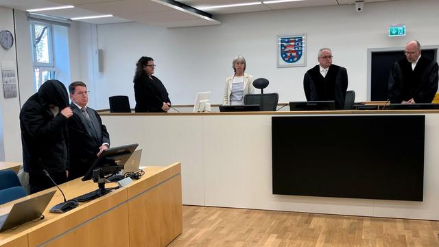 Prozess: Prozess um vernachlässigte Kindspflege – Mutter bleibt fern