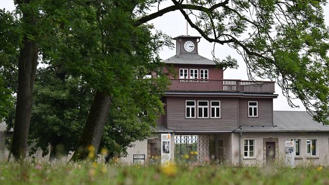 Offener Brief: Zwei Buchenwald-Verbände gegen Weimer-Auftritt bei Gedenken
