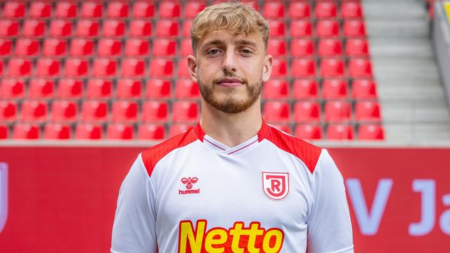 2. Fußball-Bundesliga: Karlsruher SC holt Offensiv-Allrounder aus Regensburg