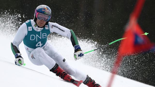 Alpiner Ski-Weltcup: Odermatt patzt: Pinheiro Braathen holt Kugel im Riesenslalom