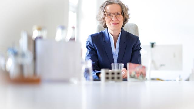 SPD beantragt Bericht: Vorwürfe gegen Scharrenbach – Landtag berät in Sondersitzung